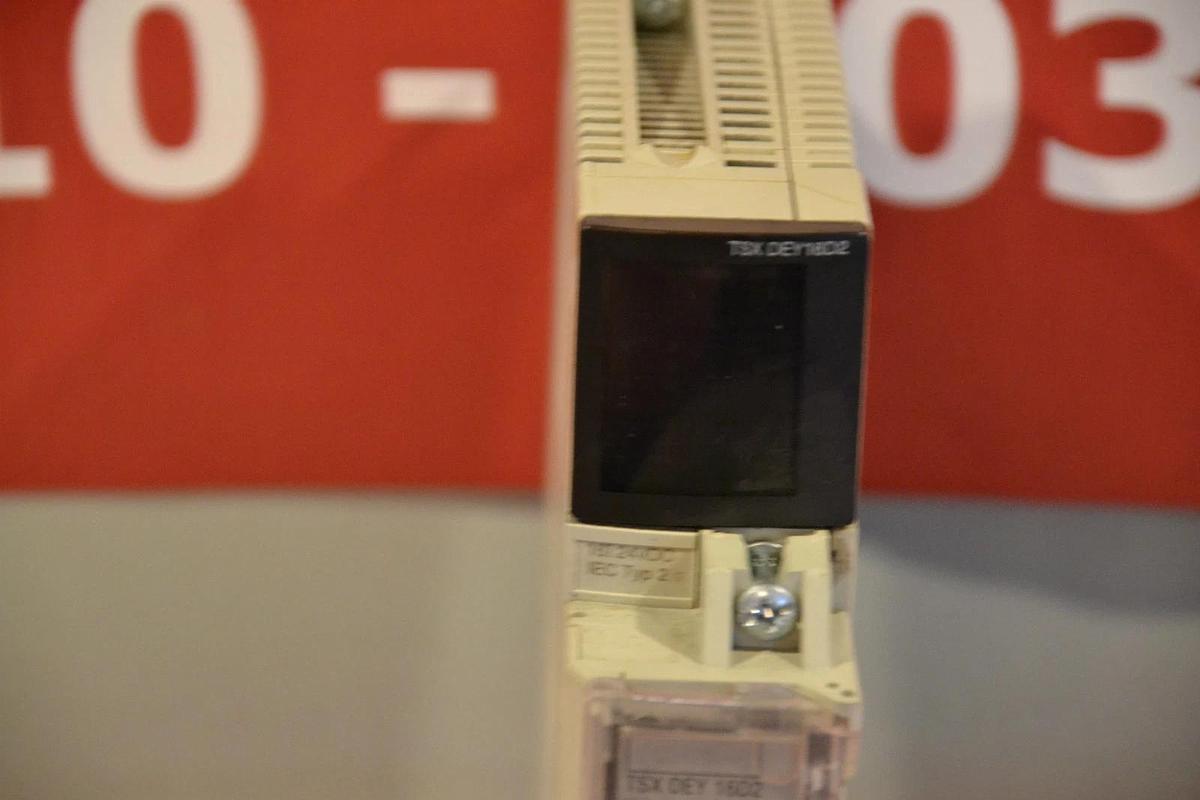 Used (3) SCHNEIDER MODICON AUTOMATION TSX PREMIUM POWER SUPPLY TSXDEY16D2 24V 24 V