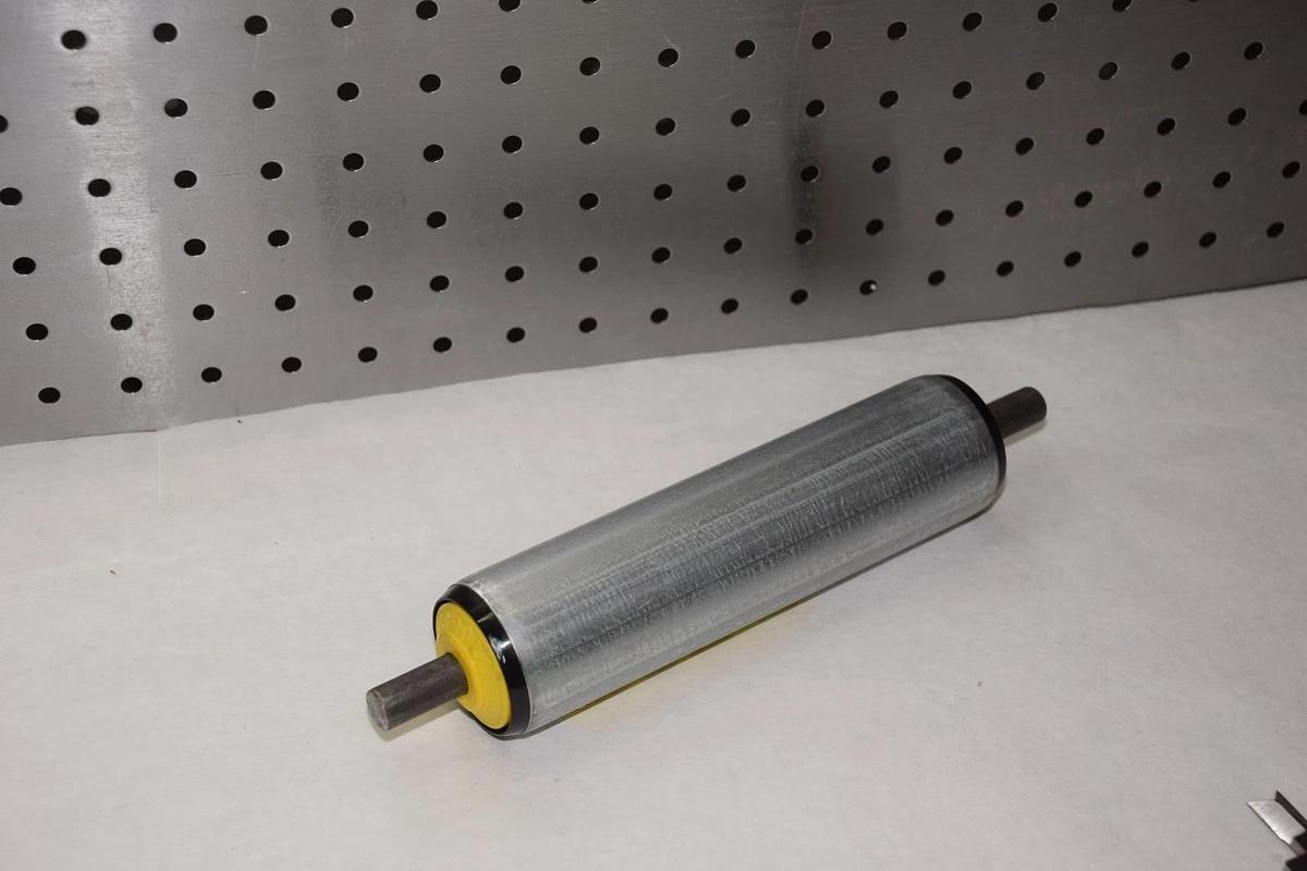 (2) INTERROLL 1.776.R81.M75-7.63 H 1-29/32" WIDE 10" LENGTH CONVEYOR ROLLER NEW