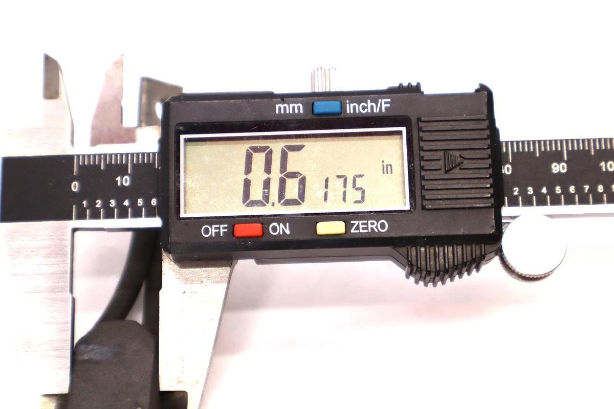 5/8" x 1/2" , 0.6175" x 0.4970" Carbon Brush (New - Lot of 2)