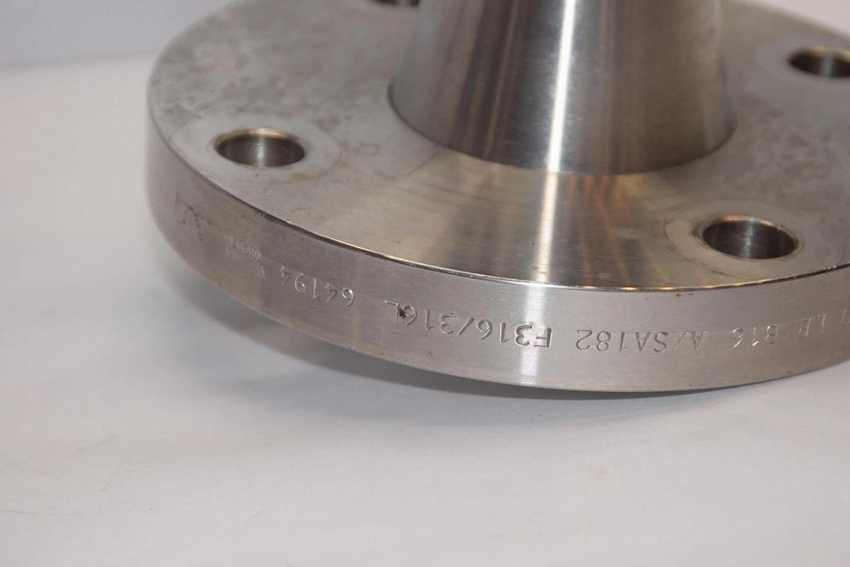 Used ENDRESS + HAUSER MicroPilot M FMR245 FMR245-A4ALKAA4A FMR245A4ALKAA4A 230psi