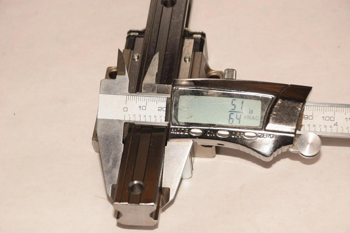 THK HSR20B1KK+150L-II LINEAR GUIDE BEARING BLOCK NEW