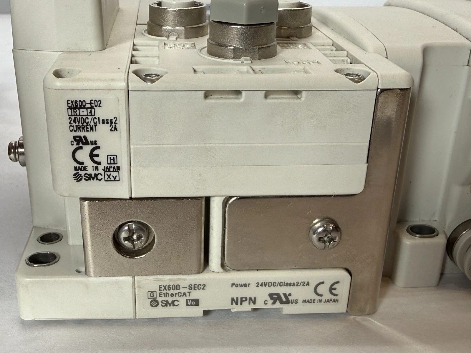 Refurbished SMC Air Valve EX600-SEC2 Serial Interface EX600-ED2 VV5QC11-12C6LD0 Vqc1200-51