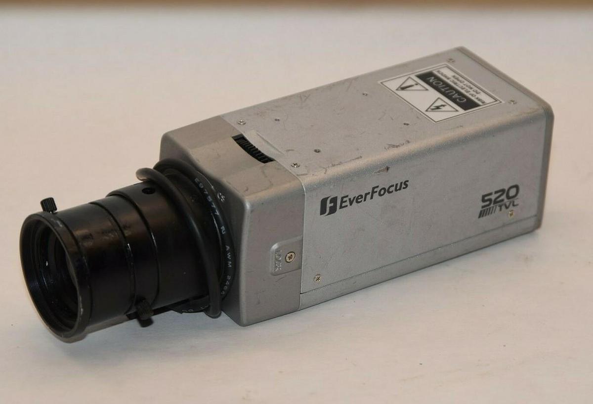 Used EVERFOCUS EQ350 EQ350AHQ-NMN/N 520 TVL 1/3" Color Digital Camera