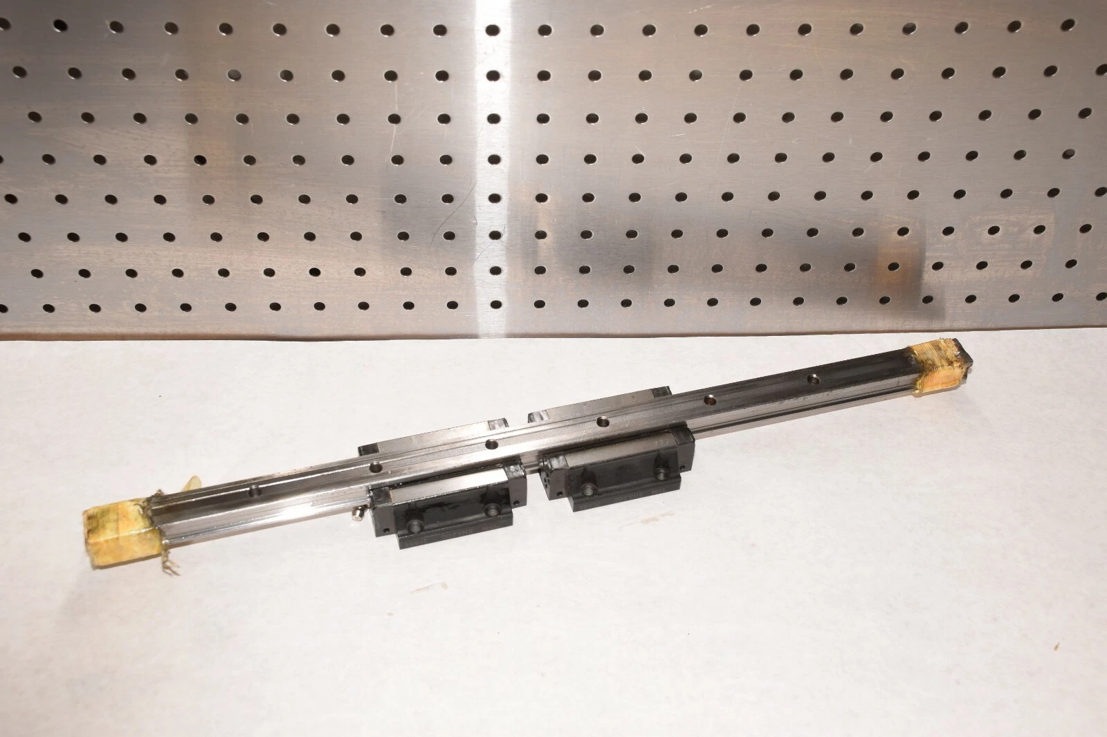 Used THK Linear glide rail " bearing THK Rail A2C 487 SHS20C 2C096