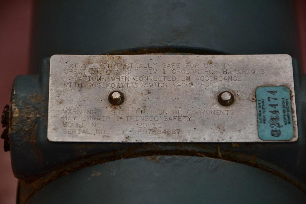 Used FISHER ROSEMOUNT PH TRANSMITTER 2081C 2081 C 2081-C