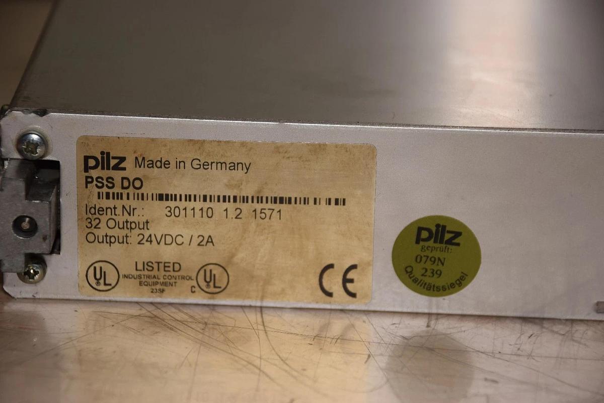 Used PILZ PSS DO 301110 1.2 1571 301110121571 3011101.21571 OUTPUT MODULE