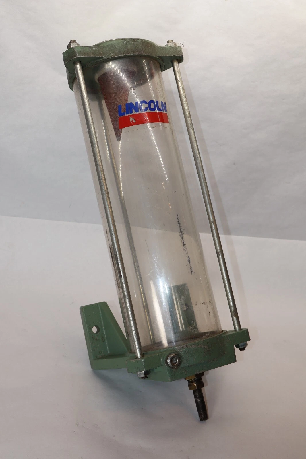 Used LINCOLN 87400 Reservoir For Lubrication System