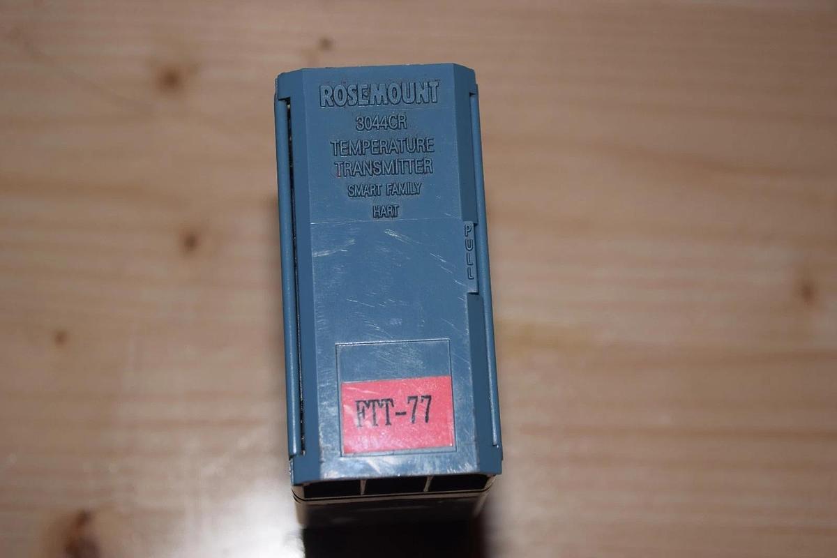 Used ROSEMOUNT 3044CR9 0-100 DEG TEMPERATURE TRANSMITTER