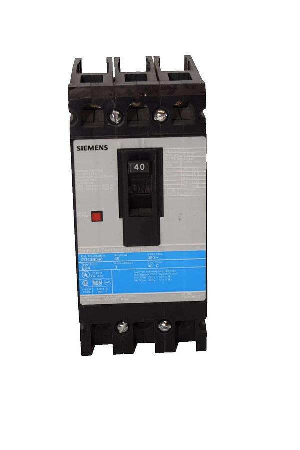 Used Siemens ED43B040 40A Amp 480V 3P Type ED4 Sentron Series Circuit Breaker