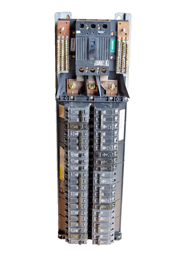 Used General Electric GE 225A  A-Series Panelboard Interior AQL3422ATX AXB4M9 3ph 4w