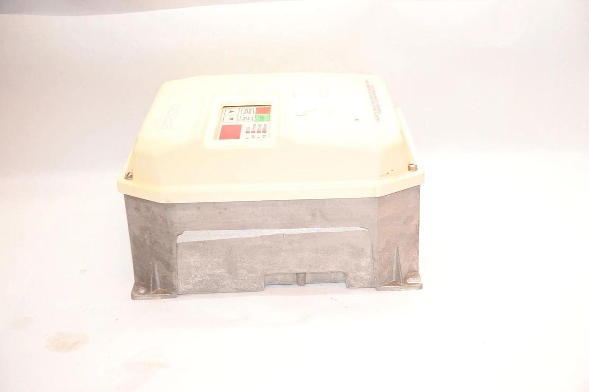 Used RELIANCE ELECTRIC 1SU44001 SP500 1Hp Easy Clean Plus AC Drive *Chipped*