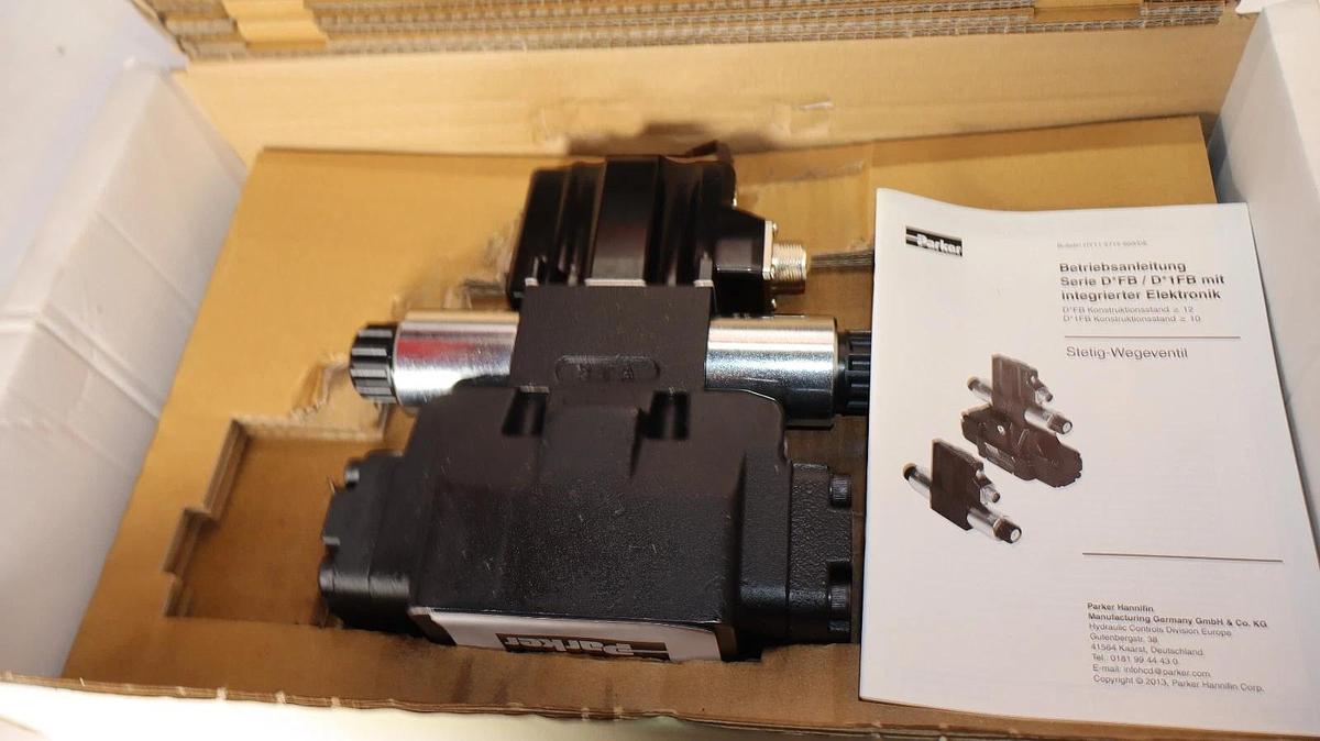 PARKER Proportional Valve D31FBE02CC4NS00 D31FBE02CC4NS0010 D1FVE02CC0NS0311 NEW