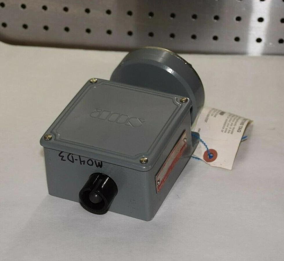 (New) SOR STATIC-O-RING 52RB-D116-S1-C1A 20-0-20 IN WC PRESSURE SWITCH