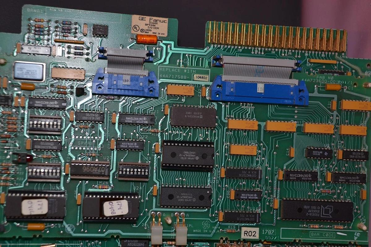 Used GE IC600BF948K IC600 BF948K I/O COMM CONTROL MODULE