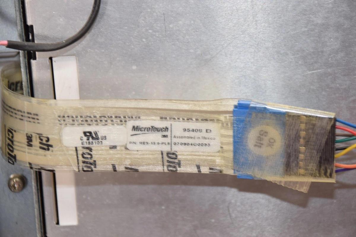 Used ALLEN BRADELY / AU Optronics 1500P VersaView G150XG01 15" Touchscreen