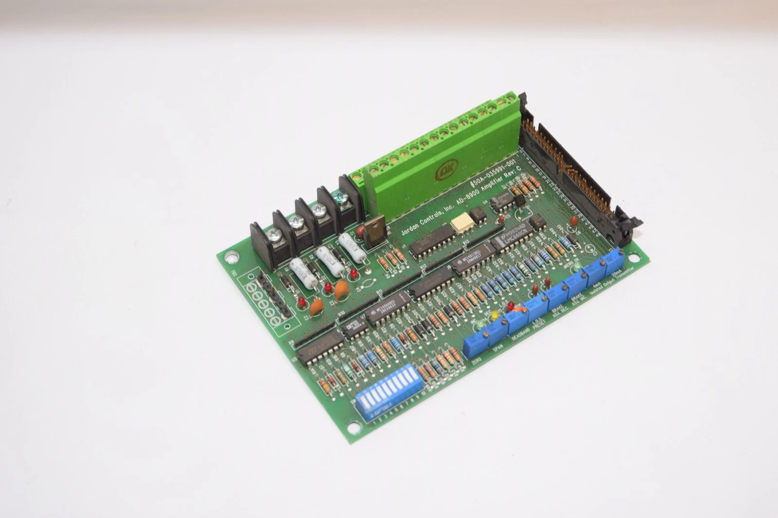 Used JORDAN CONTROLS INC. AD-8900 50A-035991-001 Rev C Amplifier Board