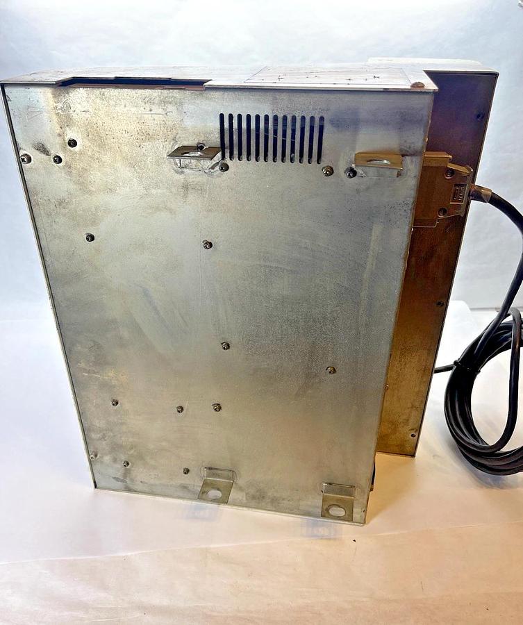 Used Yushin T/W566894 Touchscreen Robotic Teach Pendant F8342392 Computer