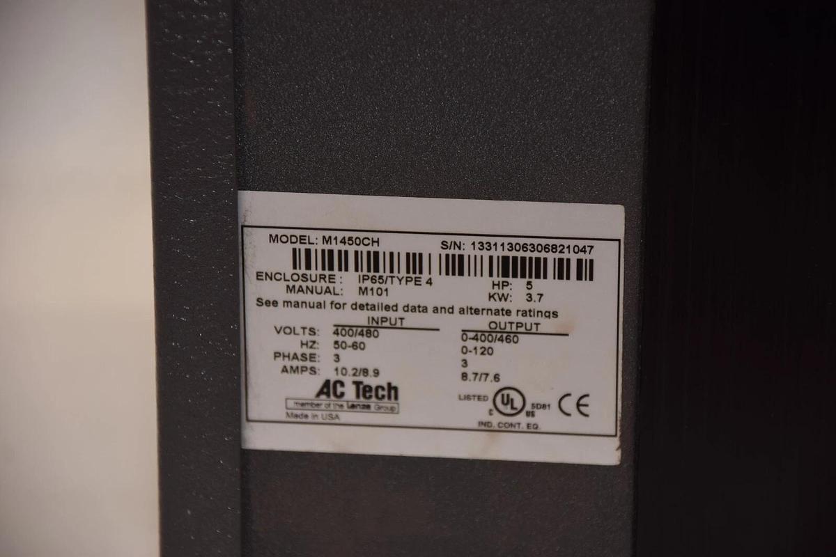 LENZE M1450CH 5HP 3.7KW Inverter Drive (NEW)