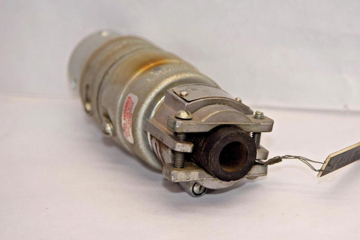 Used RUSSELL & STOLL SKP 4G SKP4G SKP-4G Ever-Lok Plug 20A 20 Amp 600v 250v