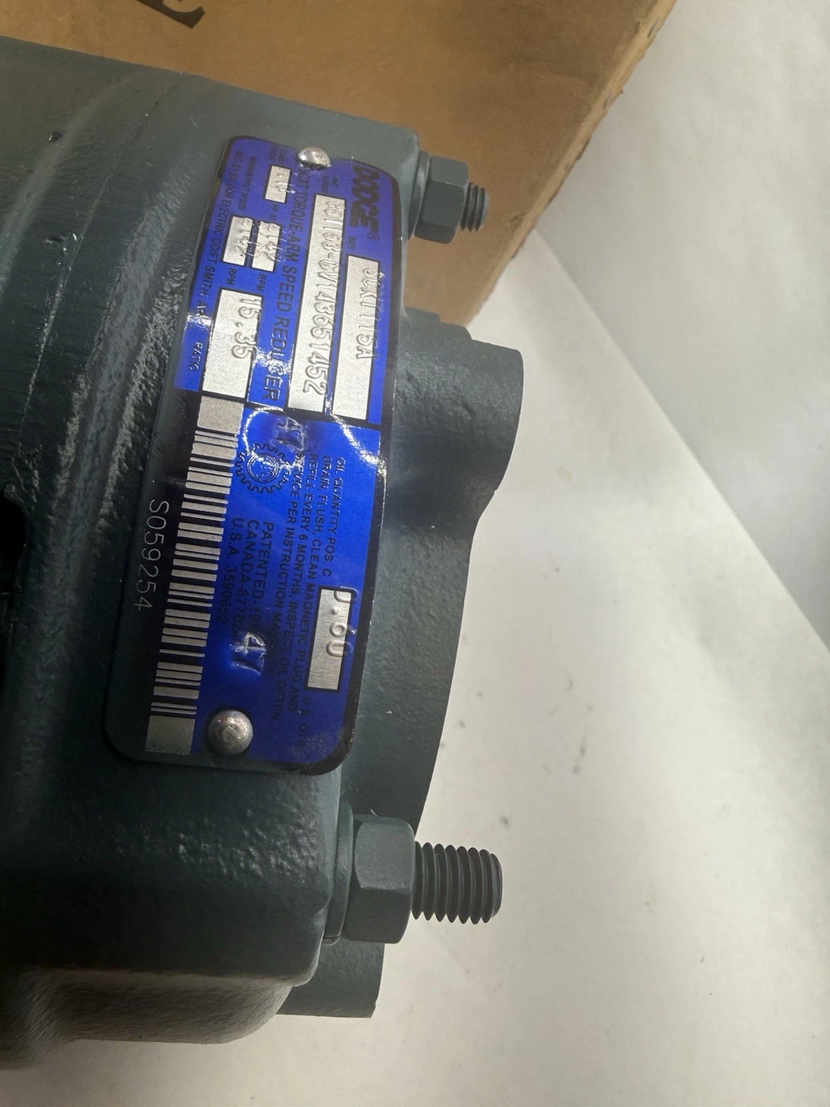 Dodge SCXT115A 351163-GV143651452 Screw Conveyor Reducer Gear box 15.35 : 1 New