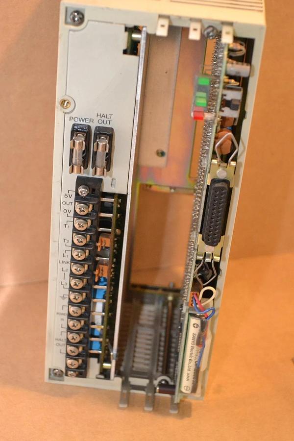 Used Sharp Satellite W51 PLC Control Unit ZW-501CUS 120V 50/60hz 50W