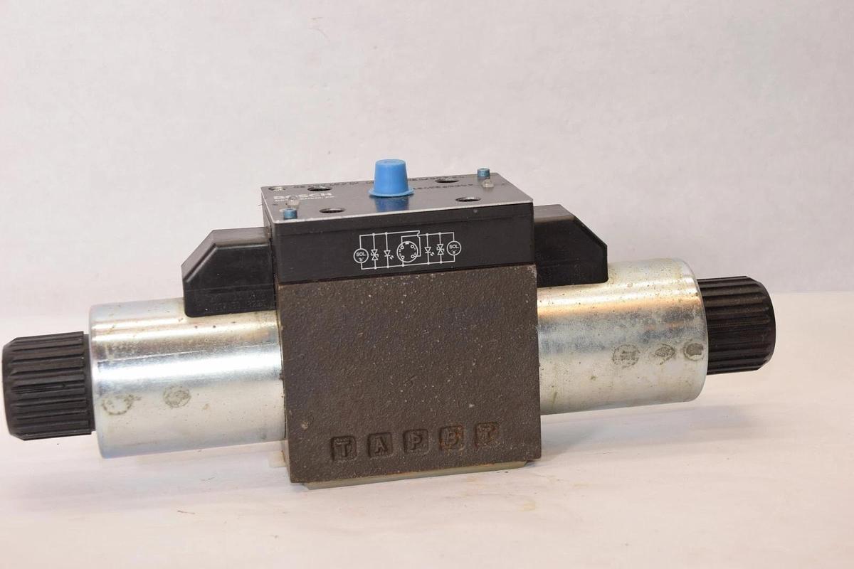 BOSCH 9810230509 081WV10P1V 1020WC024/00E51 Solenoid Valve (NOS)