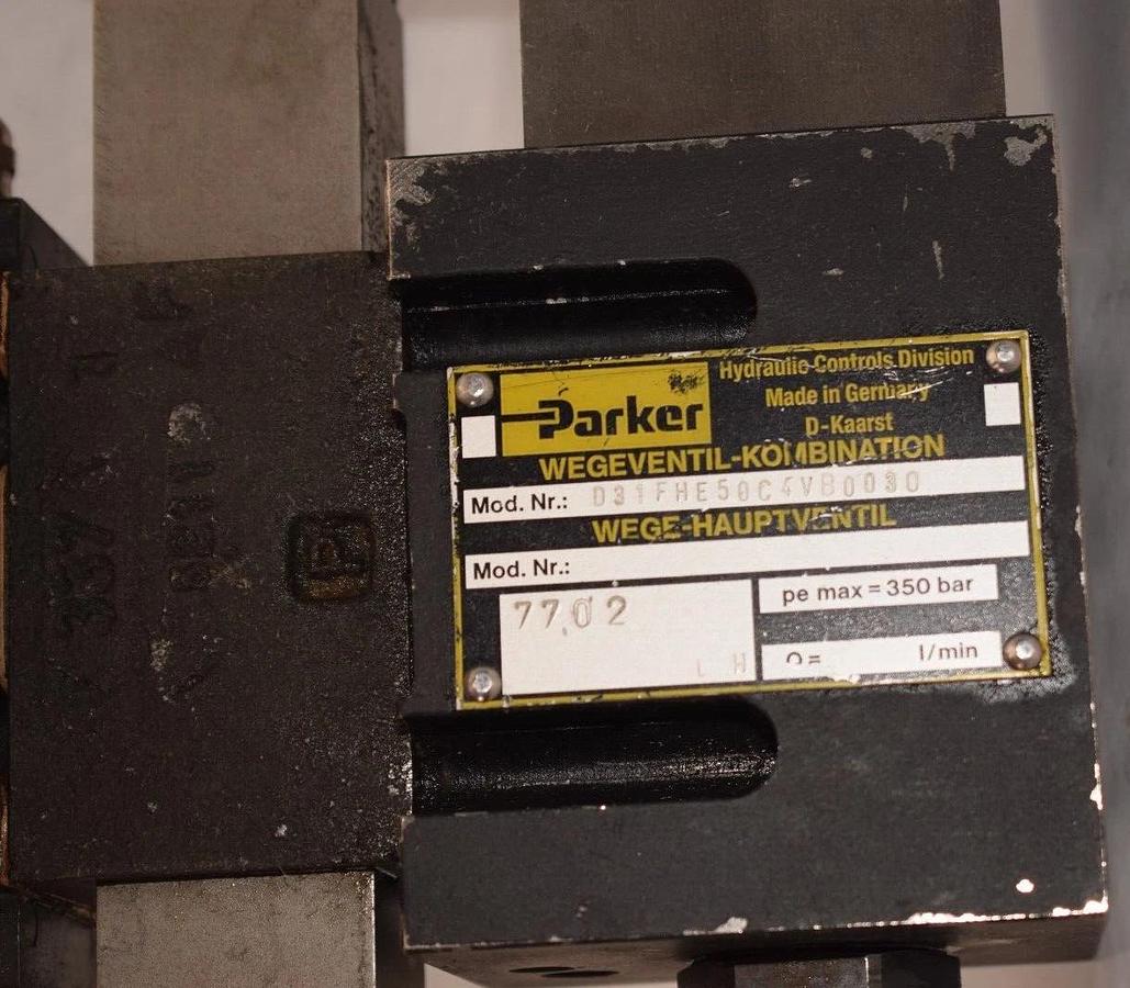 PARKER D31FHE50C4VB0030 D1FVE50BCVLW30 350bar Directional Control Valve NEW