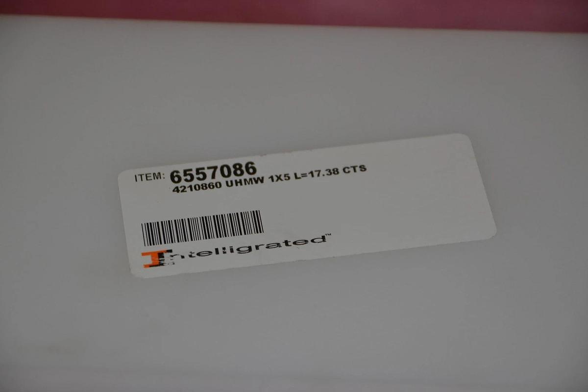 Intelligrated Chain Guide 6557086 Conveyor 4210860 UHMW 1x5 L=17.38 CTS NEW