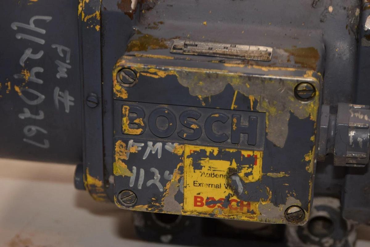 Used Bosch 0 618 120 013 Electric Vibrator Shaker  220 460 VAC 3ph 1000W  0618120013