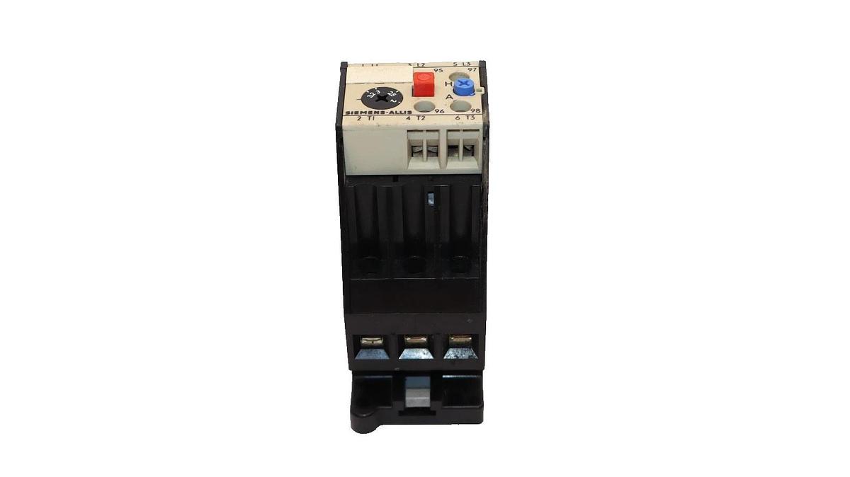 Used Siemens - Allis OLR0320 OLR-0320 OLR 0320 2-3.2Amp 2-3.2A Amp Overload Relay