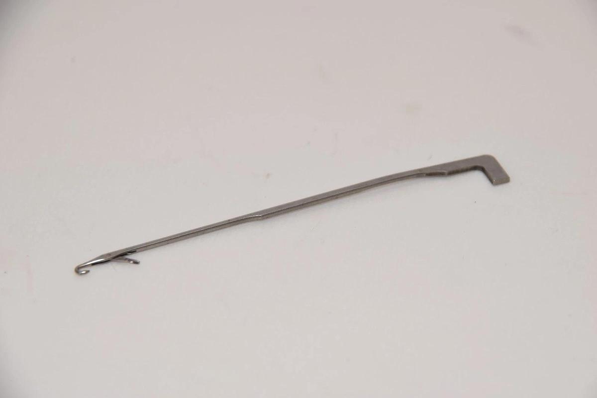 (NEW - Approx. 40) GROZ-BECKERT 71.104 G 021 Titanium Coated Embroidery Needle