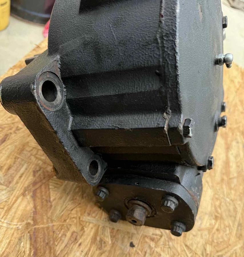 Altec Rotational Worm Gear Box Gearbox Assembly 041400079