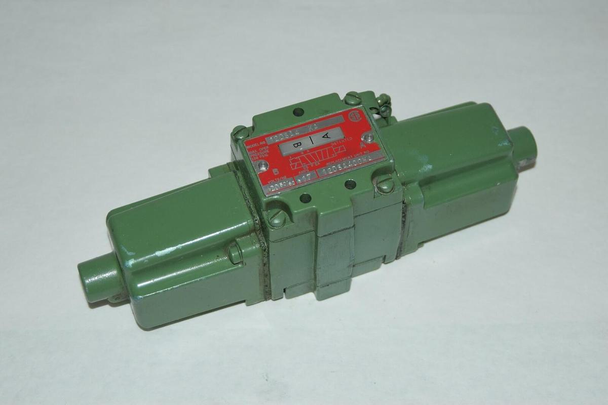 NUMATICS 12DSA4 KA 12DSA400KA 120V .17A 50/60Hz Solenoid Control Valve