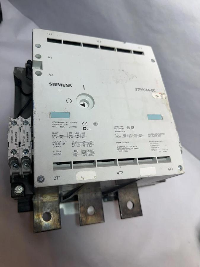 Siemens 3TF6944-0C Contactor,  500HP, 820Amp, 600VAC, 3-Pole, 120VAC Coil 820A