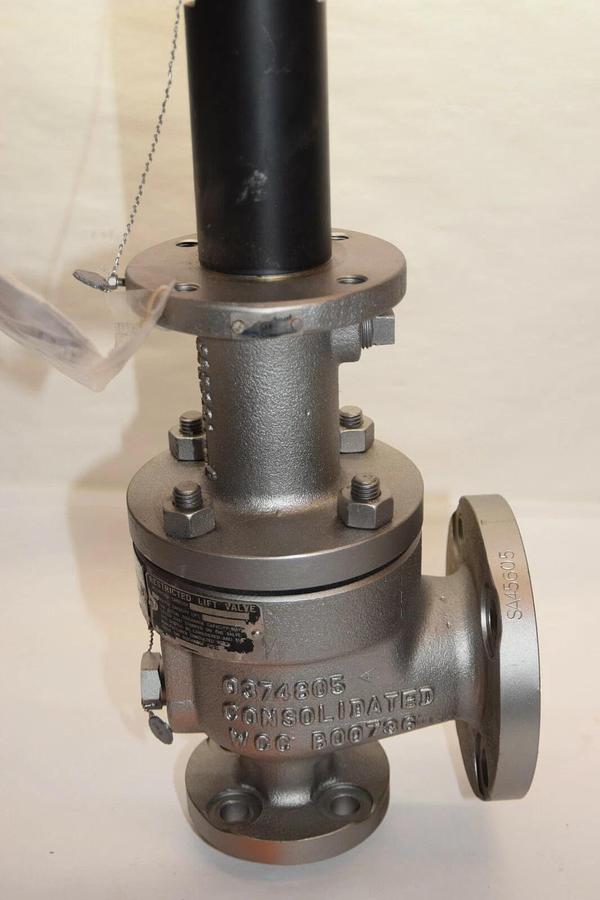 DRESSER 1905DC-2-CC-MS-31-RF-LA 1" 125psi 37.75 GPM Flanged Relief Valve