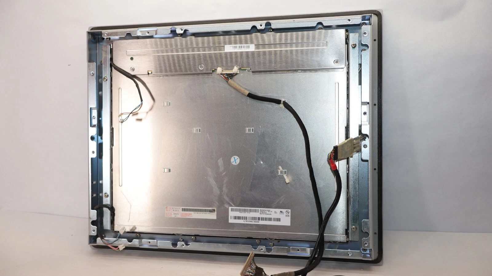 Used ALLEN BRADLEY / AU Optronics  M170EG01 17" VersaView 1700P LCD Screen Panel