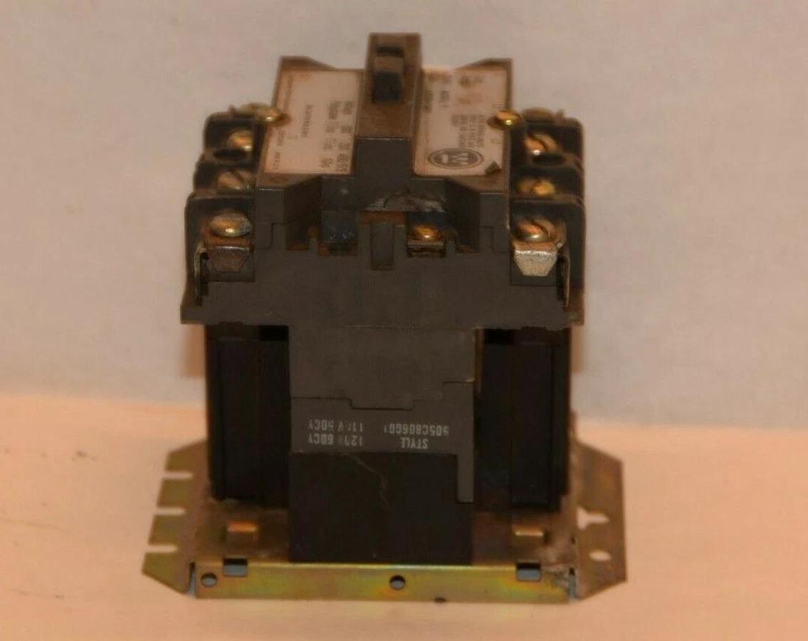 Used WESTINGHOUSE A200X1CACE 27A Size 1 200V 110/120V Coil Contactor