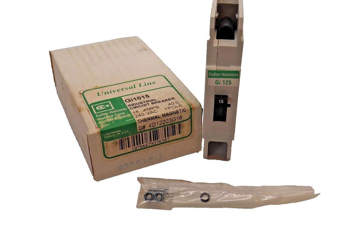 Cutler Hammer Molded Case Circuit Breaker Gi1015 15 Amp 15A 240v 1p 1 pole (NEW)