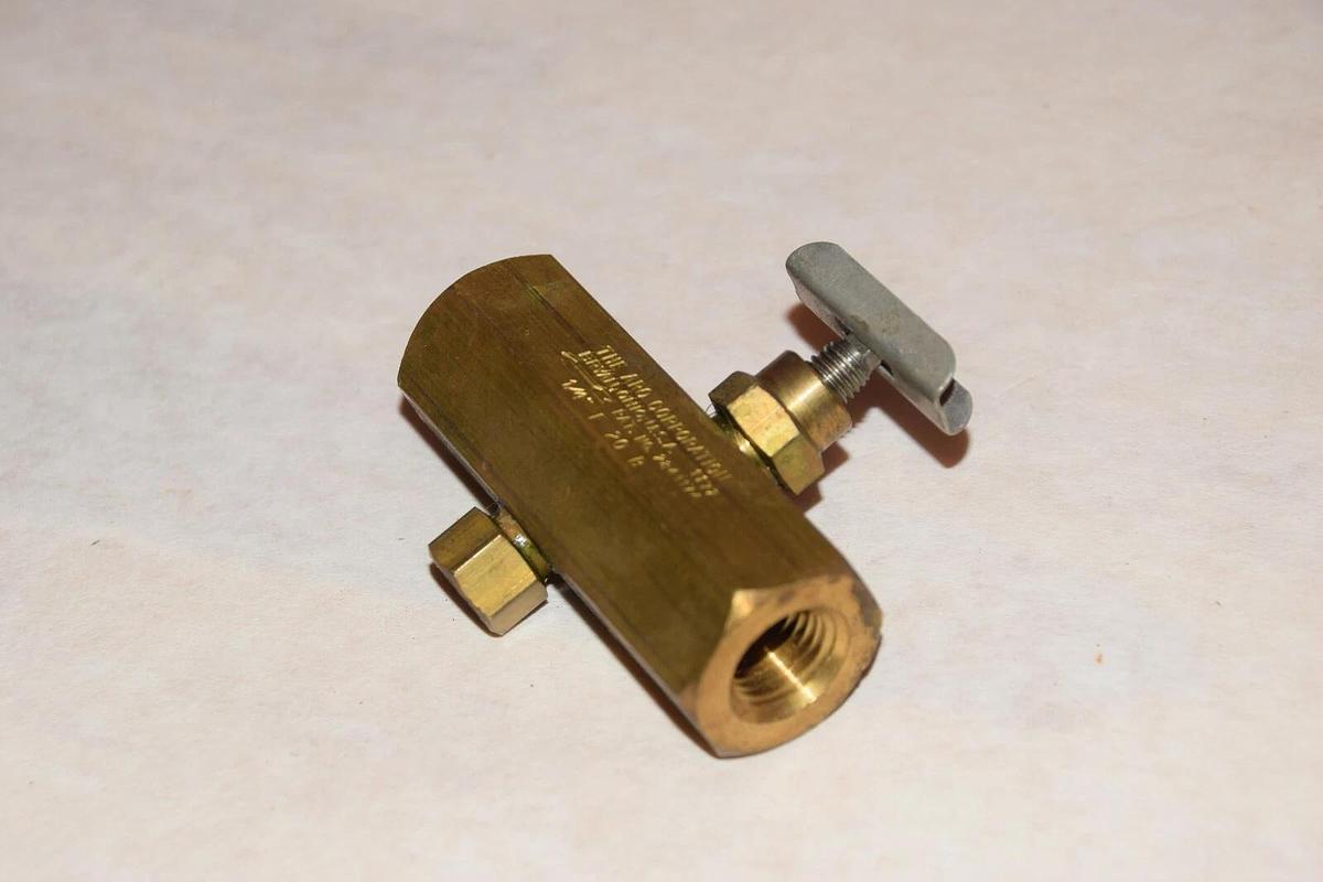 NEW ARO CORPORATION 1/4" F 20 B F20B FLOW CONTROL VALVE