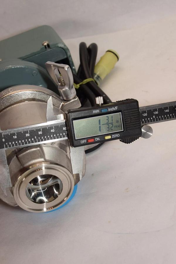 (NEW) AOKI CO. LTD. SL-JS1 25A Stainless Steel Direction Control Valve