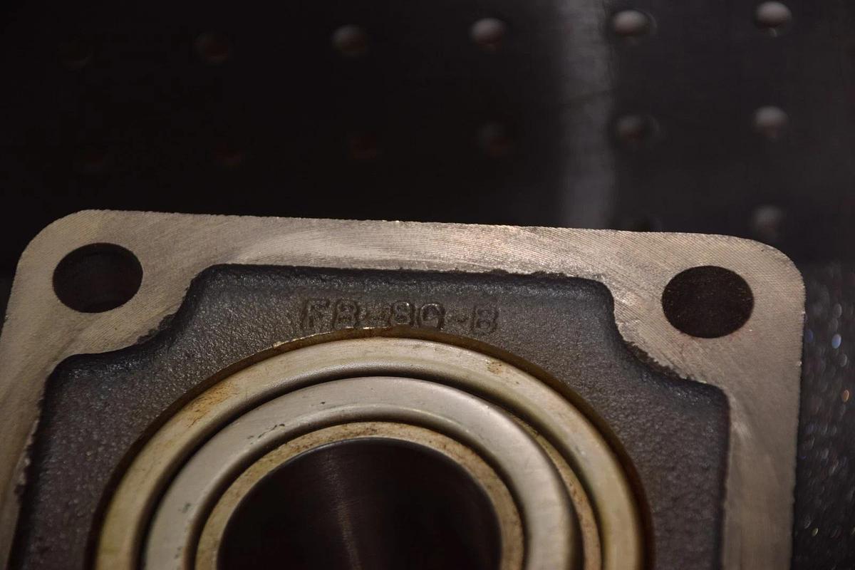 BROWNING SFB100E X 1-11/16 SPHERICAL FLANGE BLOCK NEW