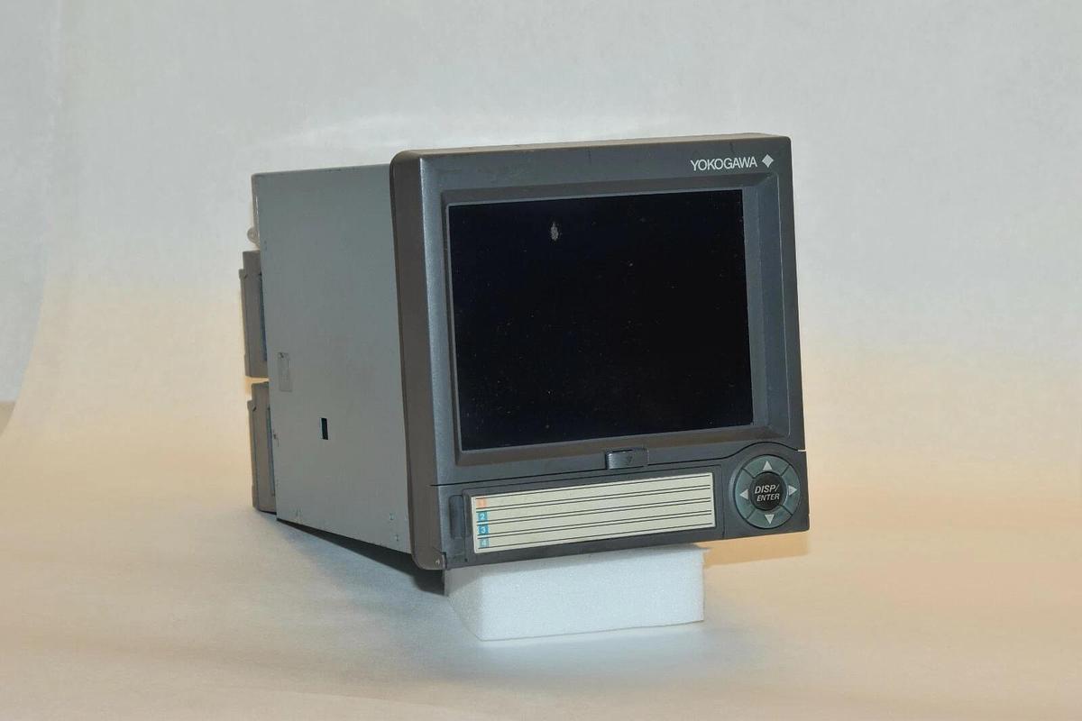 Used YOKOGAWA DX102-1-2/TPS2  DX10212TPS2 DX102 1 Daqstation Chart Recorder