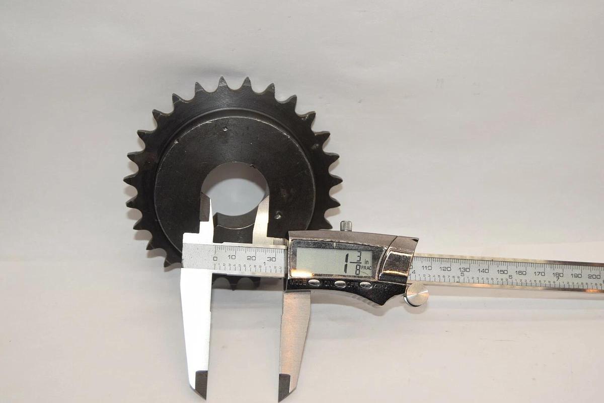 (NEW) MARTIN 40B27 1-3/8 1-3/8" Bore 27 Teeth Sprocket