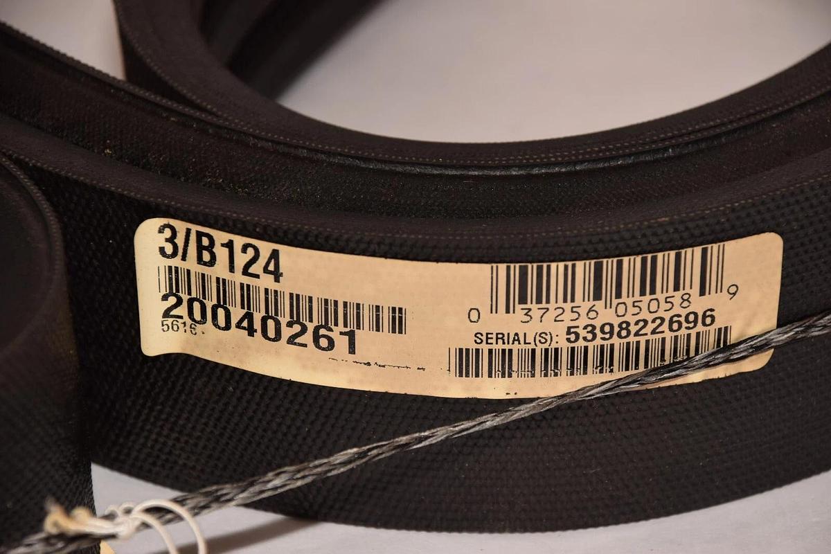CONTINENTAL Contitech 3/B124 3-B124 Hy-T Torque 3-Rib Matchmaker V-Belt USA *NEW