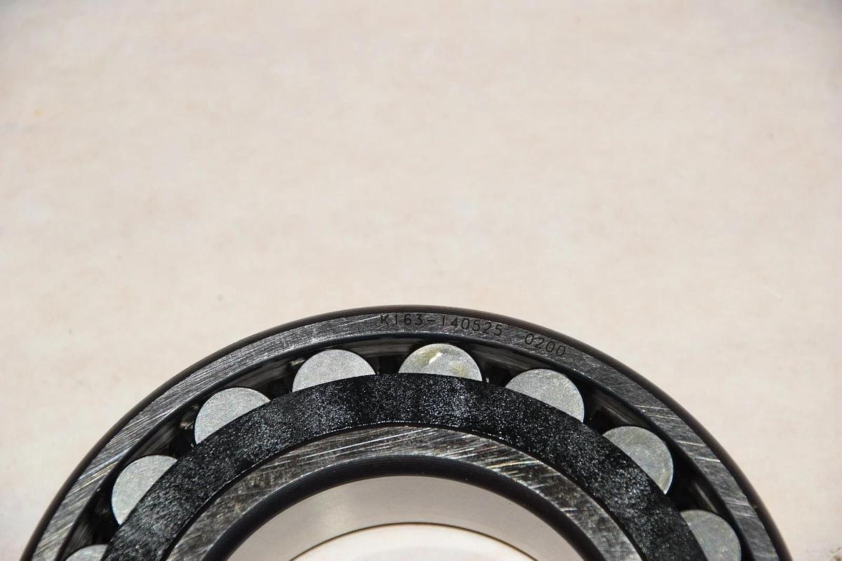 NEW FAG 22211-E1-TVPB K163-140525-0200 SPHERICAL ROLLER BEARING