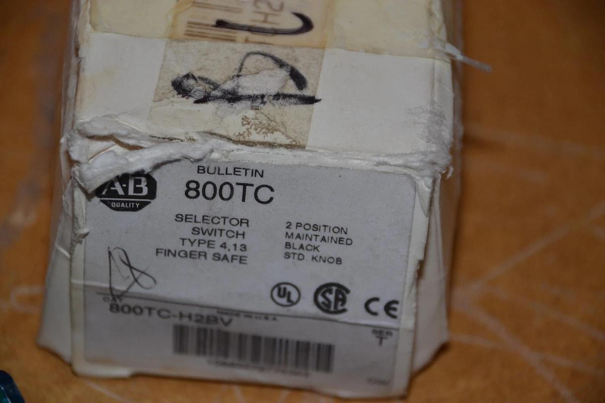 ALLEN BRADLEY 800TC-H2BV 800TC-H2 SERIES T 2 POSITION SELECTOR SWITCH NEW