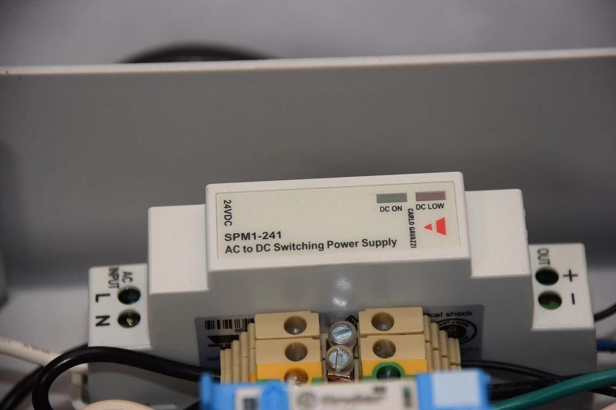 Used RITTAL 7" x 4.5" x 3.5" Enclosure With SPM1-241 AC To DC Switch Power Supply