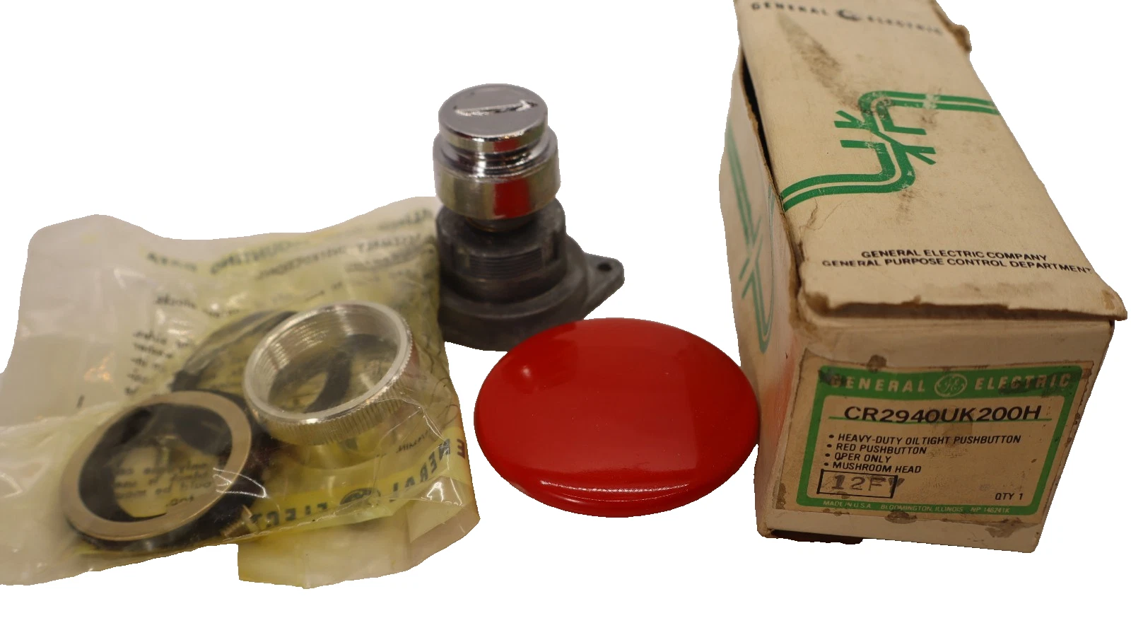 General Electric CR2940UK200H Heavy-Duty Oiltight Pushbutton , Red (New)