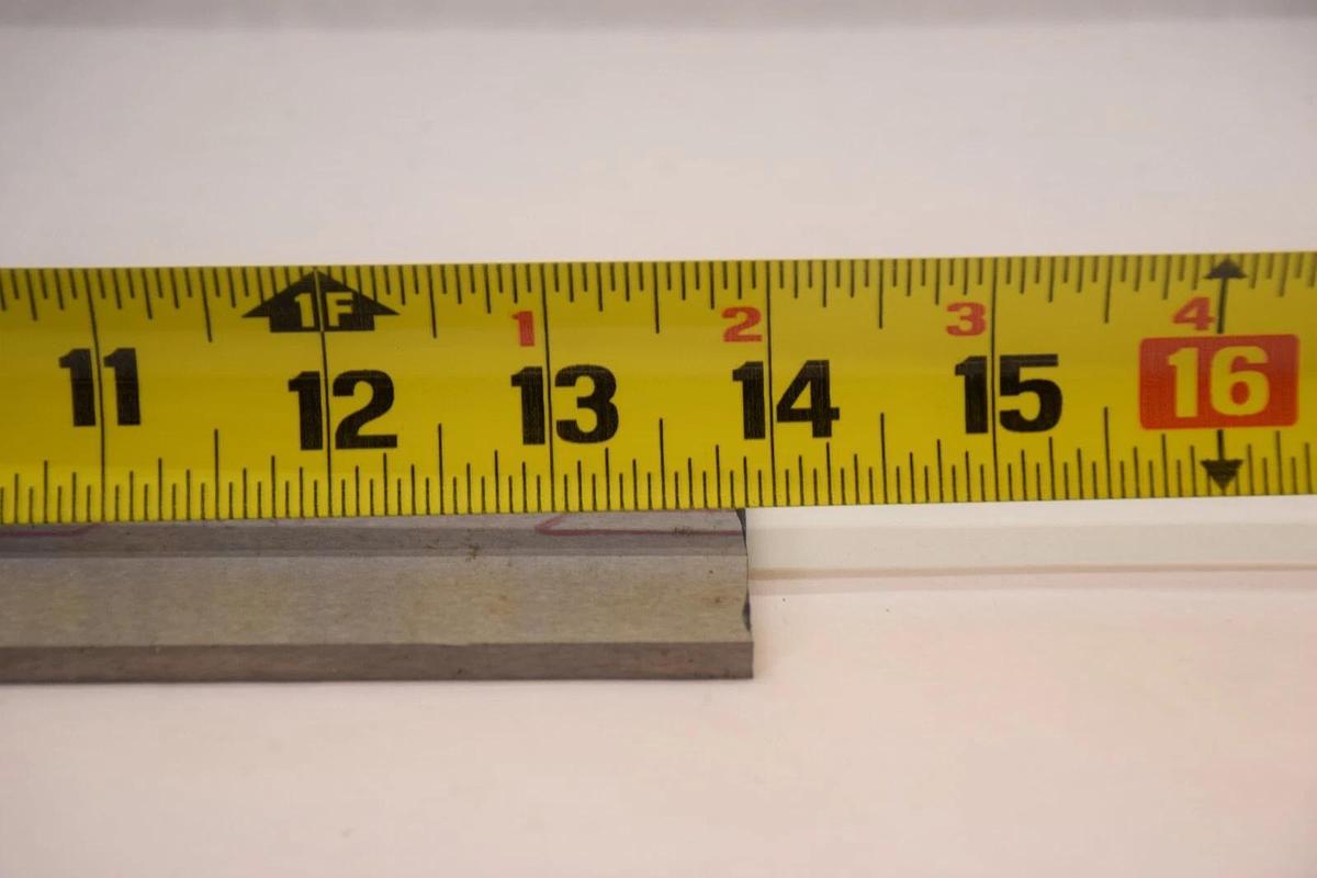 STARRETT 496 54049 3/16" x 2" x 13-7/8" Oil Hardening Solid Bar Flat Stock