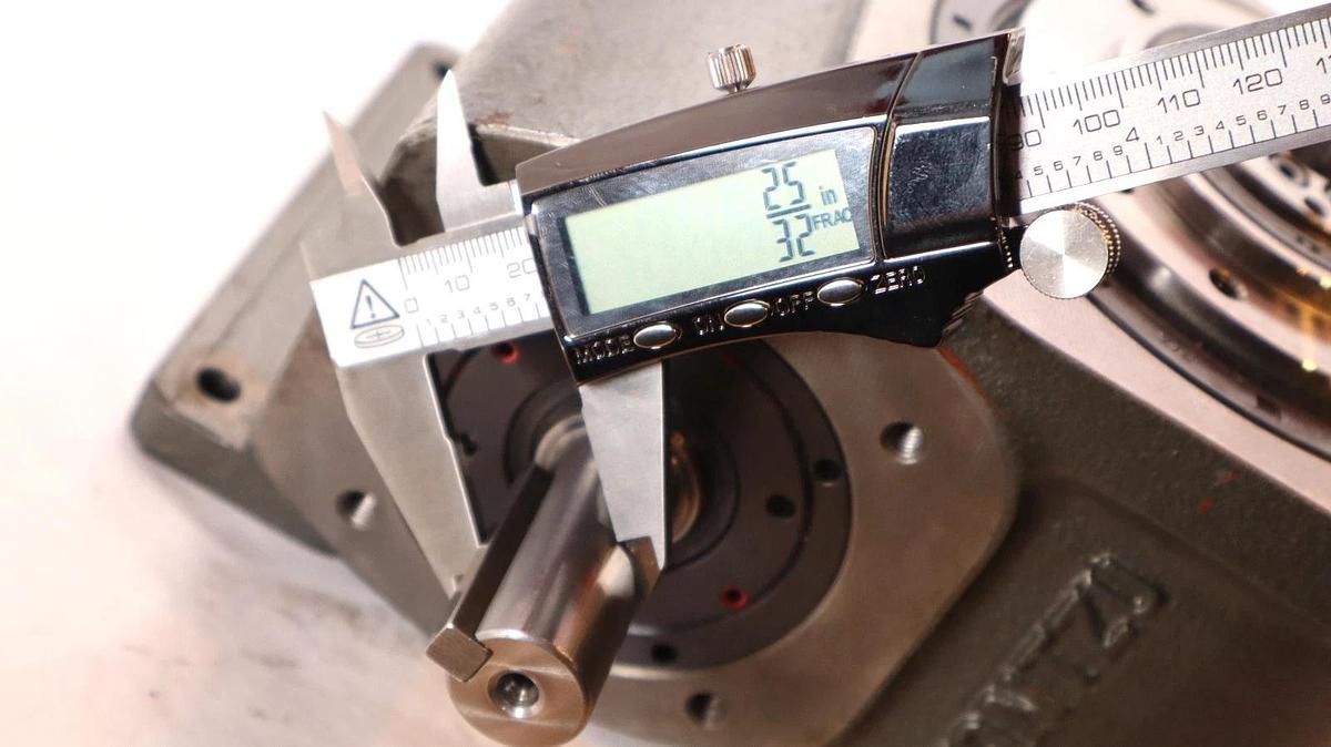 Used Tantzu R070A042702R 25/32" Shaft Table Model Gearbox